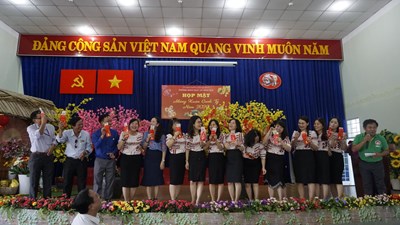 Mừng Xuân Canh Tý 2020